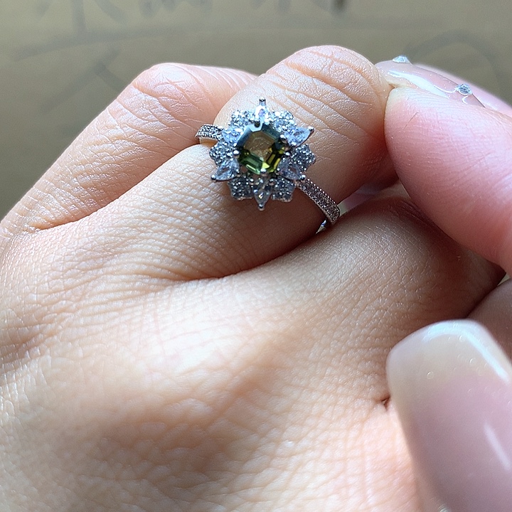 水晶水晶戒指银S925镶嵌