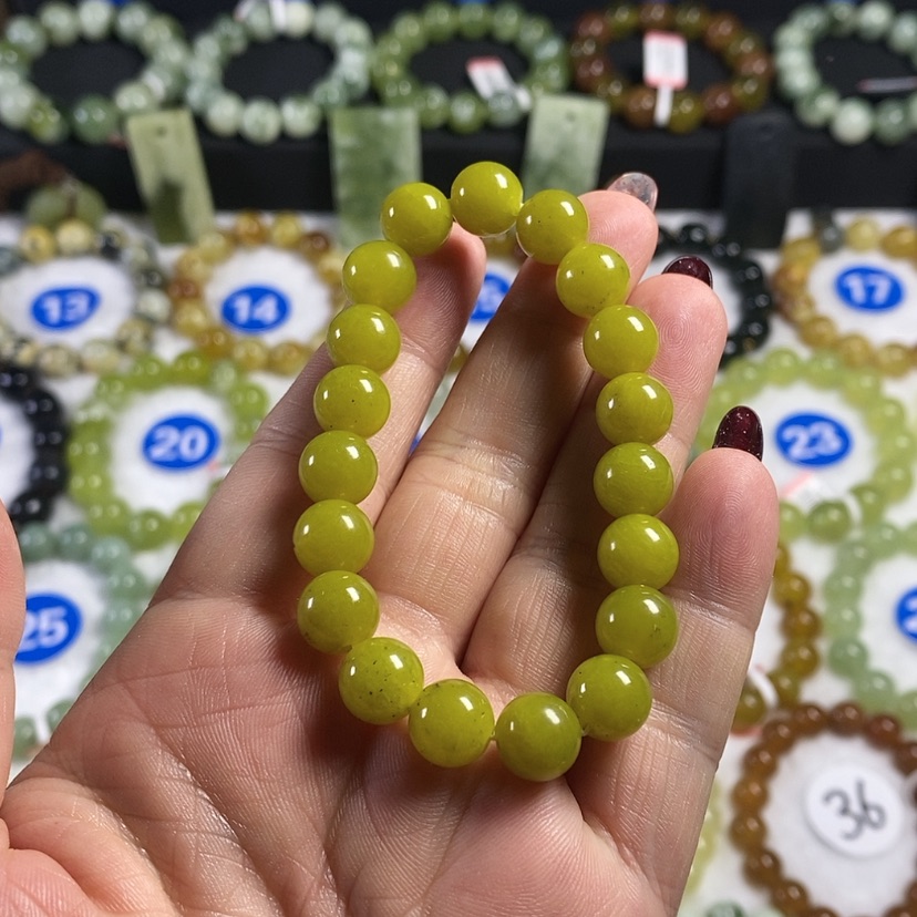 【闪购商品】蛇纹石玉手链未镶嵌卡10