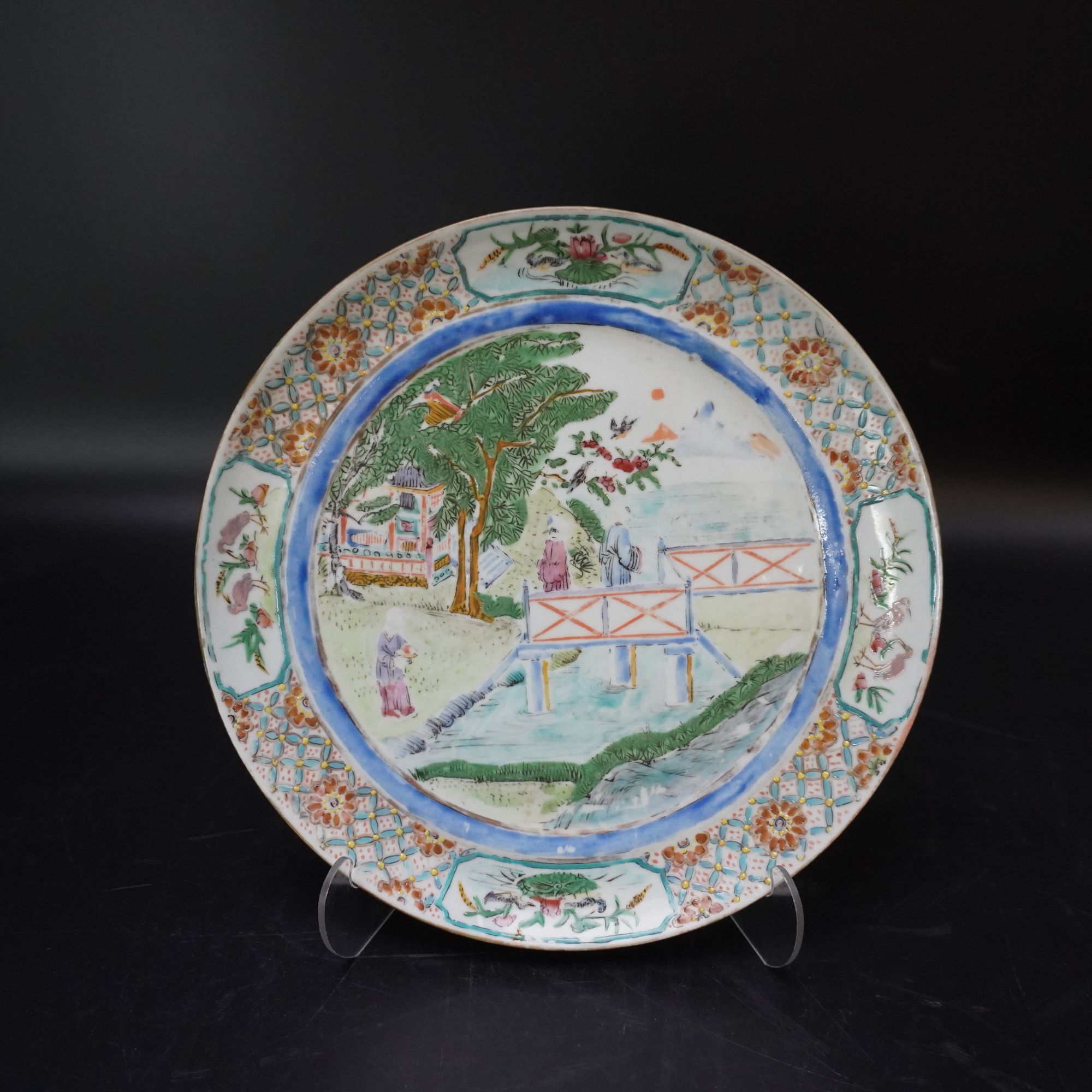 Lot.25071076清光绪广彩人物故事花鸟纹赏盘 直径：约24.4cm