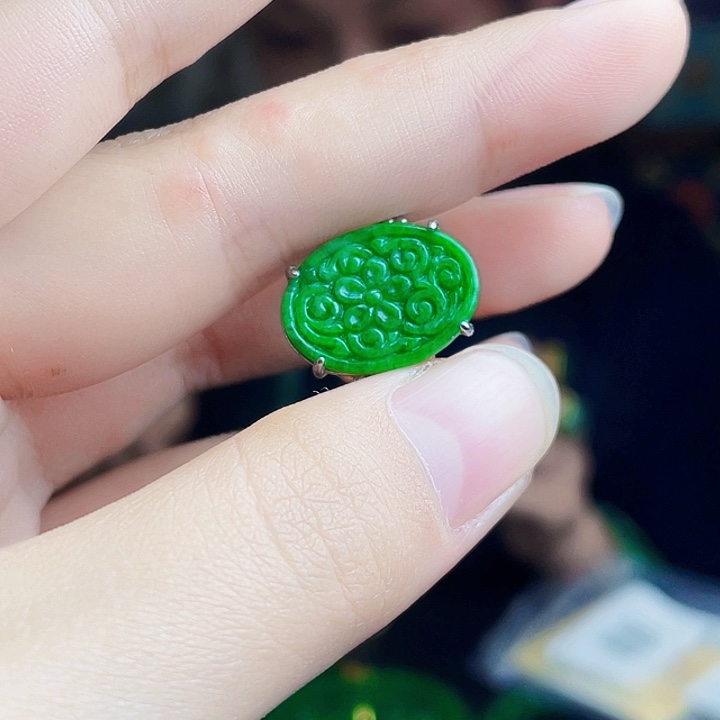 翡翠银S925镶嵌颈饰多样性