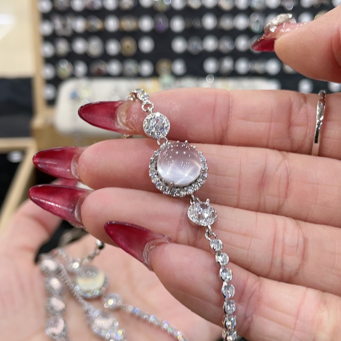 芙蓉石手链银S925镶嵌奶****?