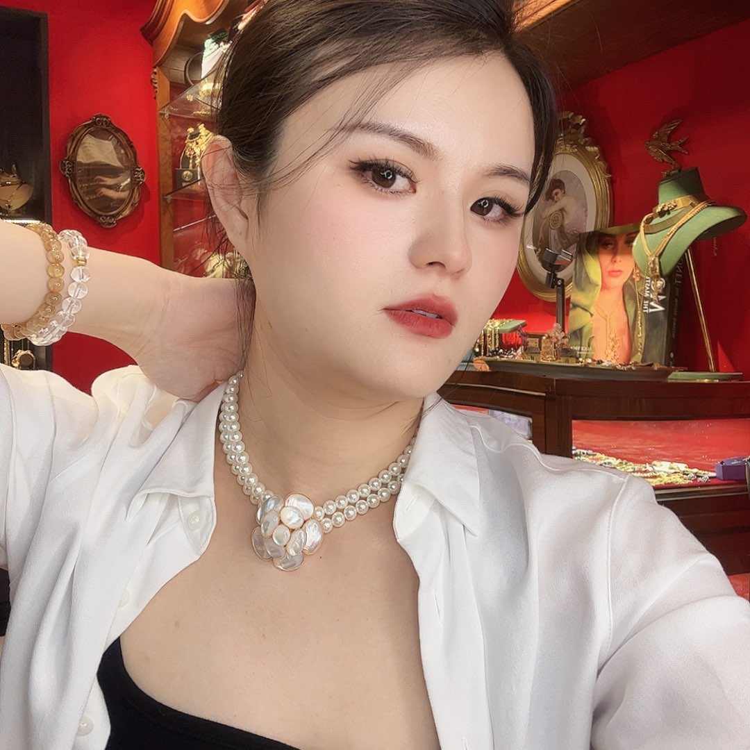 琉璃铜合金锆石铁合金