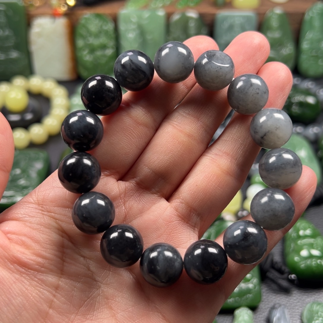 和田玉手串未镶嵌