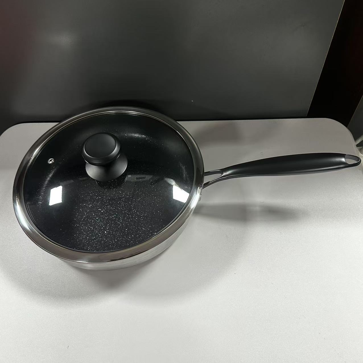 (26厘米) 带盖外贸平底煎锅不粘锅