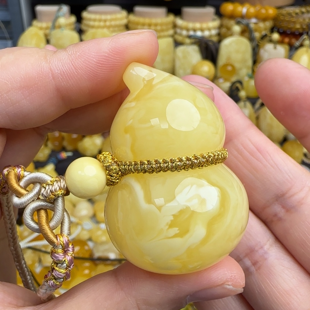 未镶嵌套链琥珀天然妖花蜜蜡葫芦吊坠