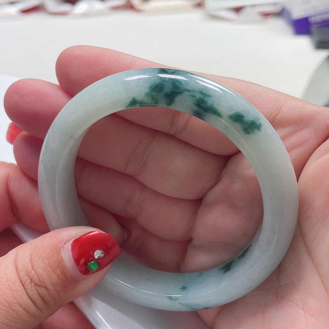 翡翠手镯未镶嵌缅甸翡翠手镯57圈