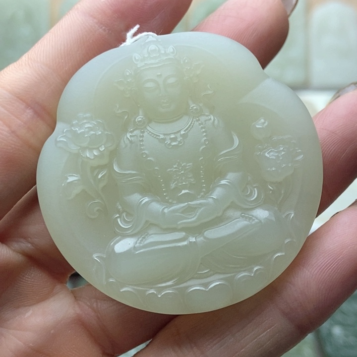 和田玉颈饰未镶嵌