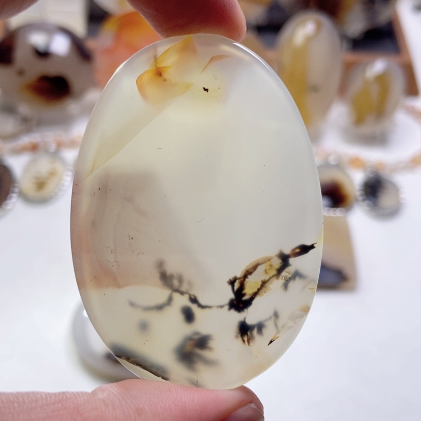 【闪购商品】玛瑙/玉髓颈饰未镶嵌