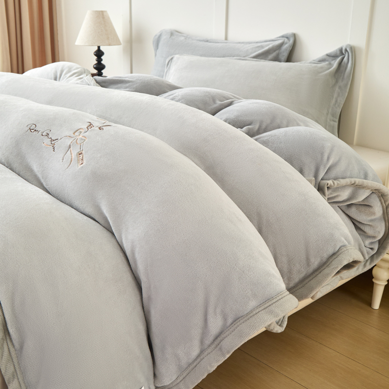 刺绣毛毯被套绅士灰（尺寸150x200）