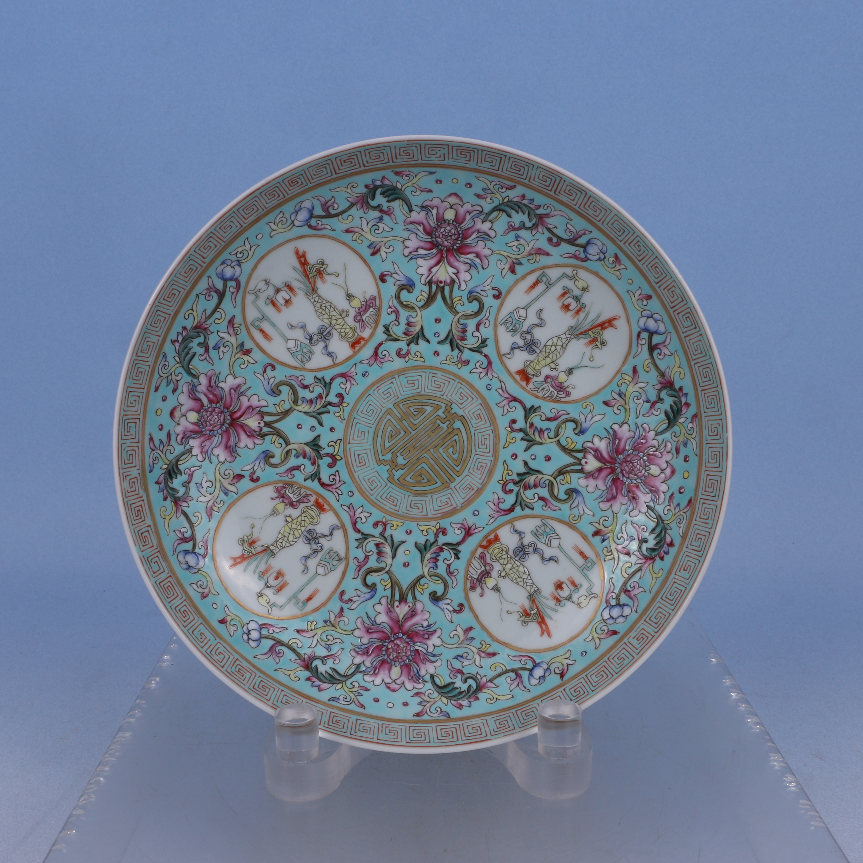 270  清嘉庆   粉彩花卉寿字纹官窑盘   