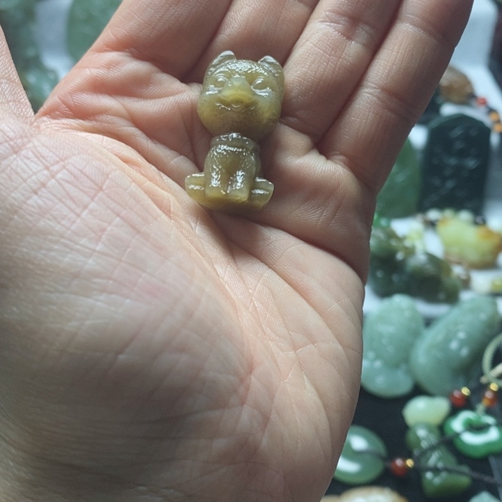 和田玉吊坠未镶嵌