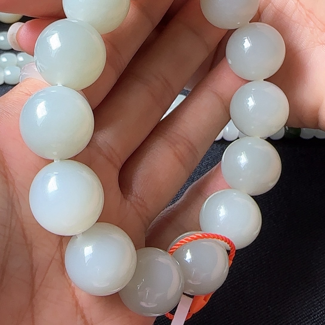 和田玉手链未镶嵌