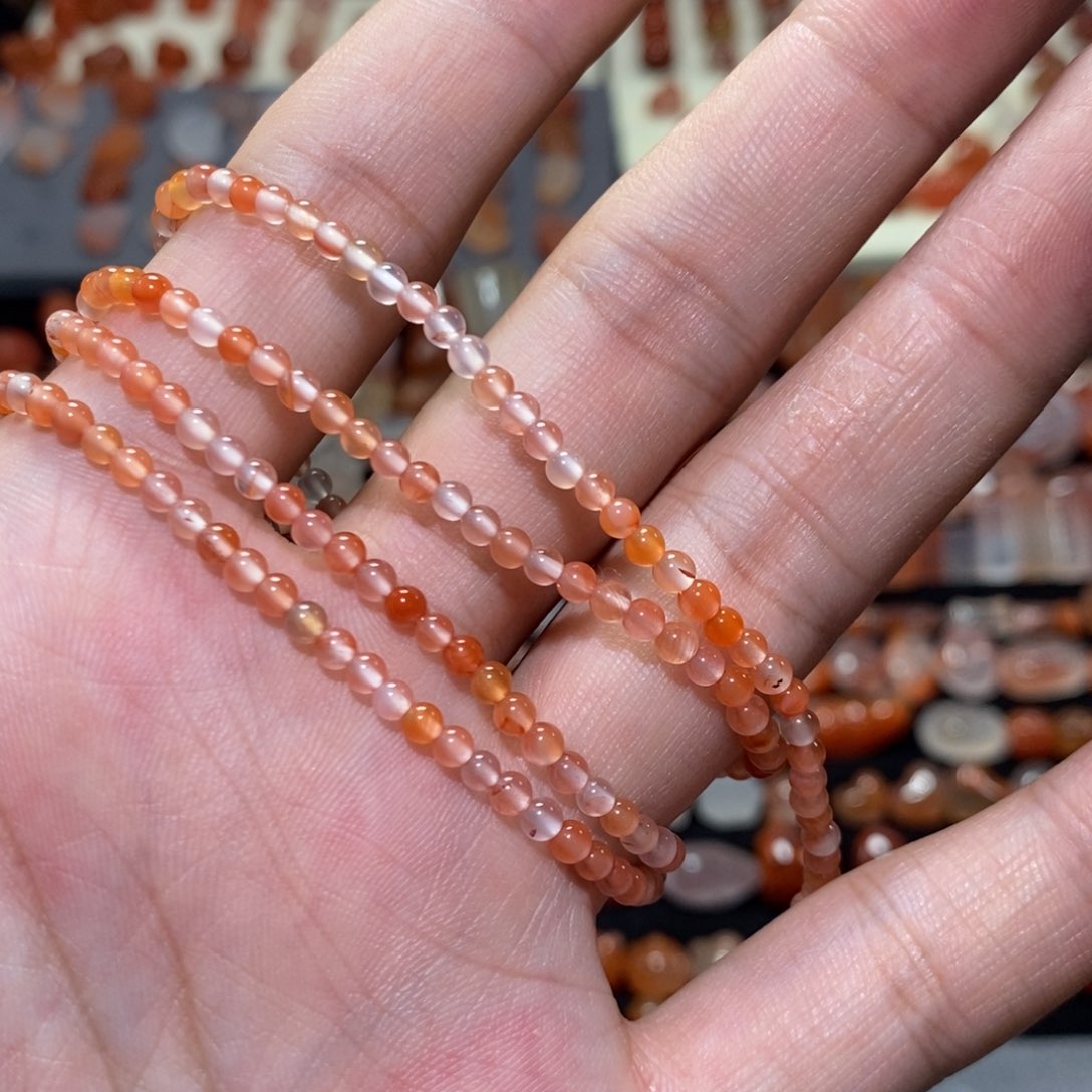 南红玛瑙冰飘未镶嵌糖果色小米珠3m+