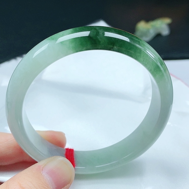 【闪购商品】翡翠手镯未镶嵌天然翡翠手镯