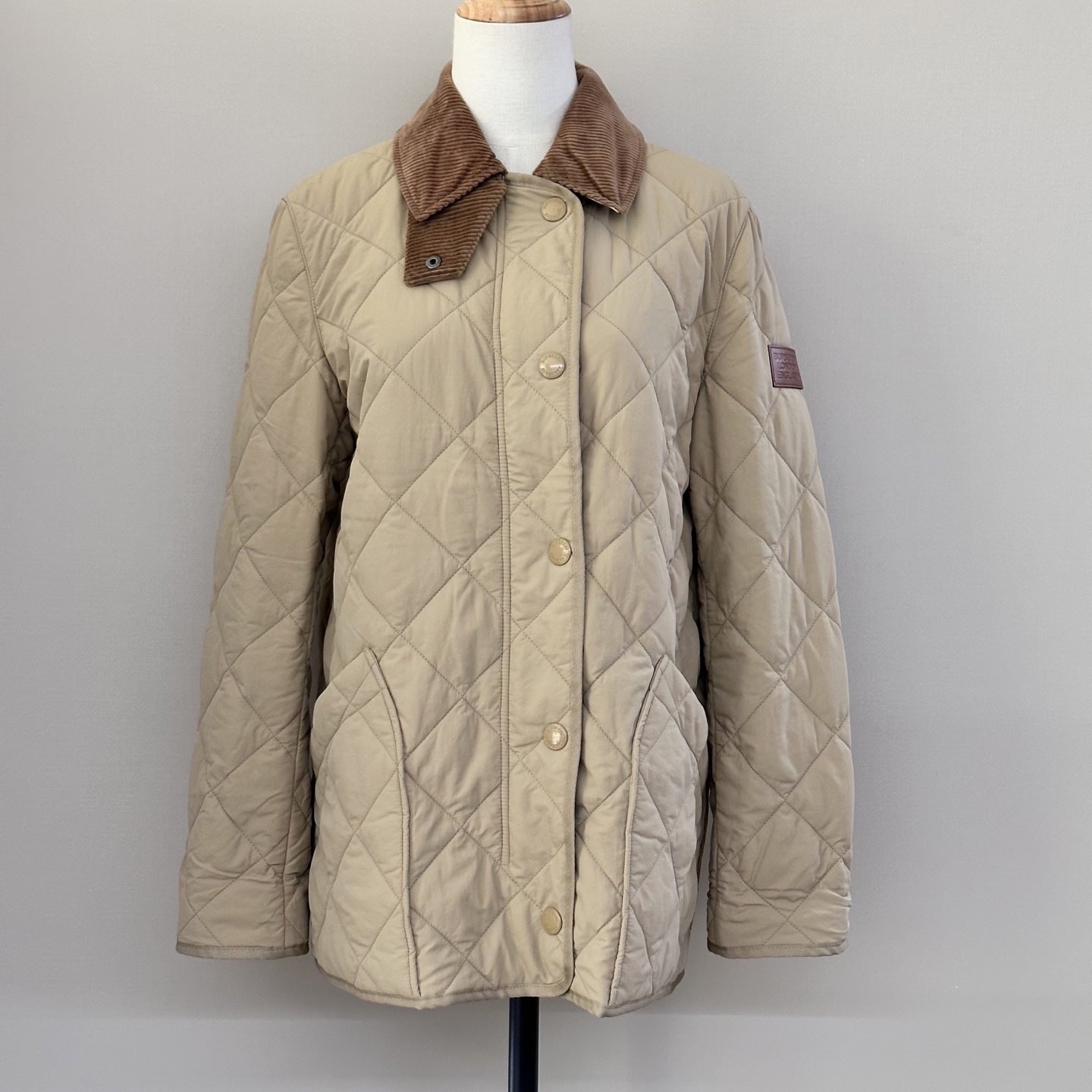 99新 BURBERRY/博柏利 经典衔缝温控谷仓棉服外套 41835 二手
