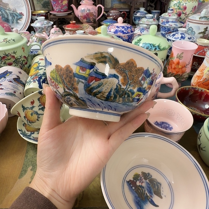 融***海瓷摆件景德镇陶瓷