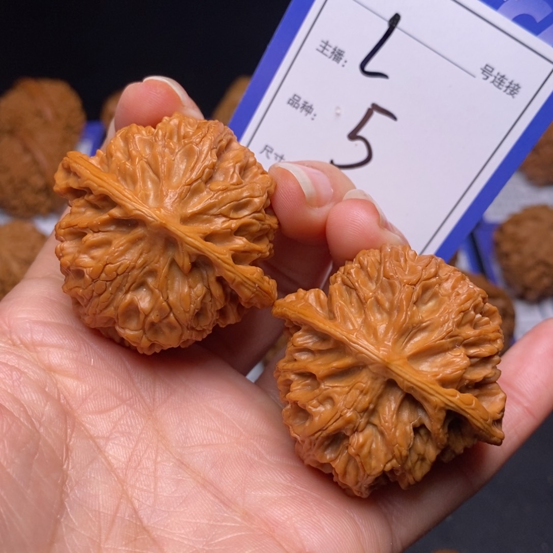 文玩核桃把件43苹果园5