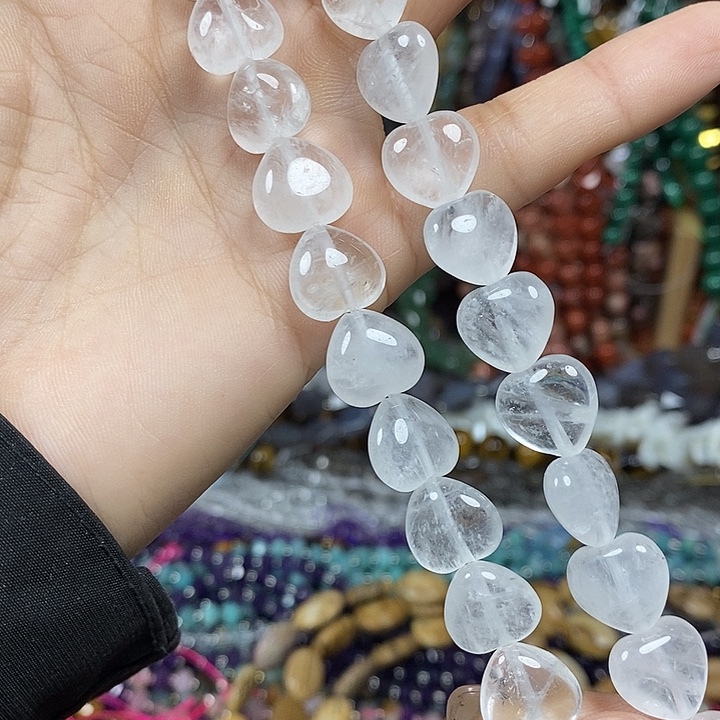 玛瑙/玉髓未镶嵌珠宝半成品天然白水晶爱心卡12mm一条