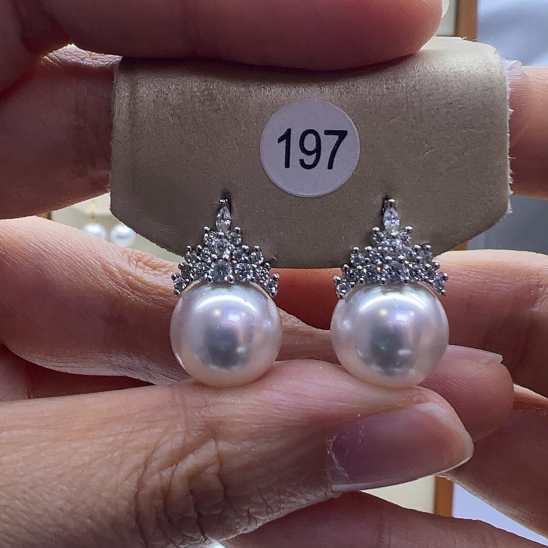 未镶嵌淡水珍珠耳饰
