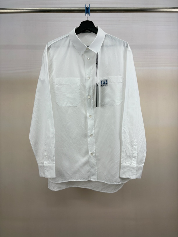 未使用 DIOR/迪奥 贴布logo白色衬衫/41码/M1558