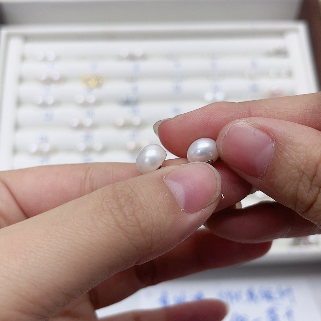 淡水珍珠耳饰银S925镶嵌真**壳