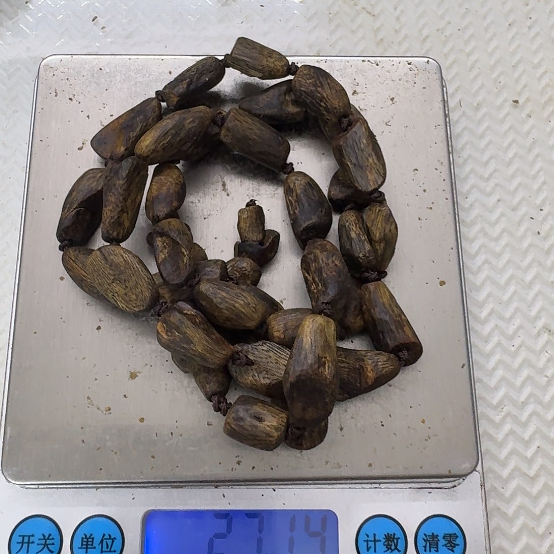 手串沉香木海南白奇沉水树丁0.9 ／27克+多样性发一