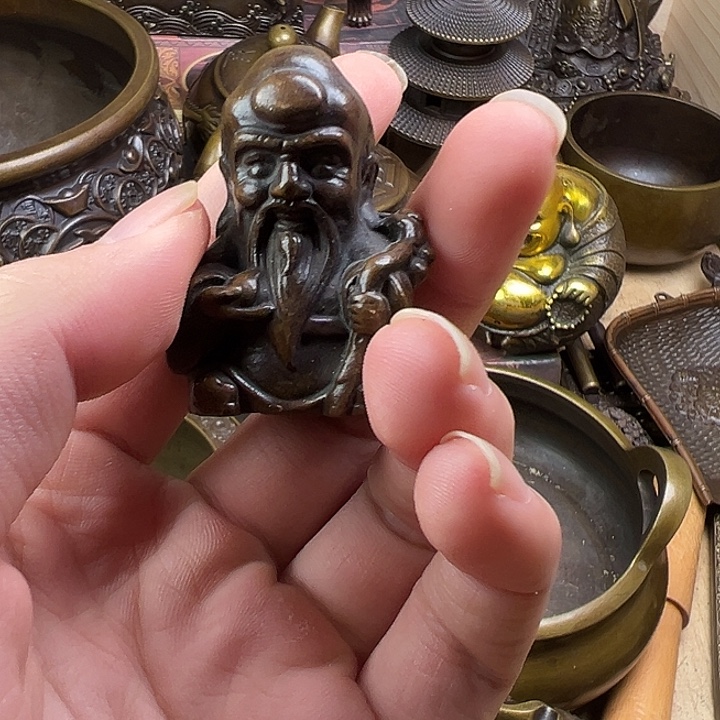 精美铜器，点击下单