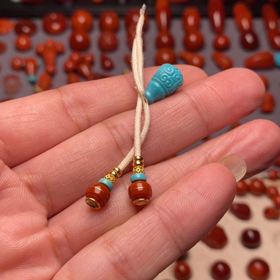 绿松石配饰 多样发货18K金镶嵌a**猫