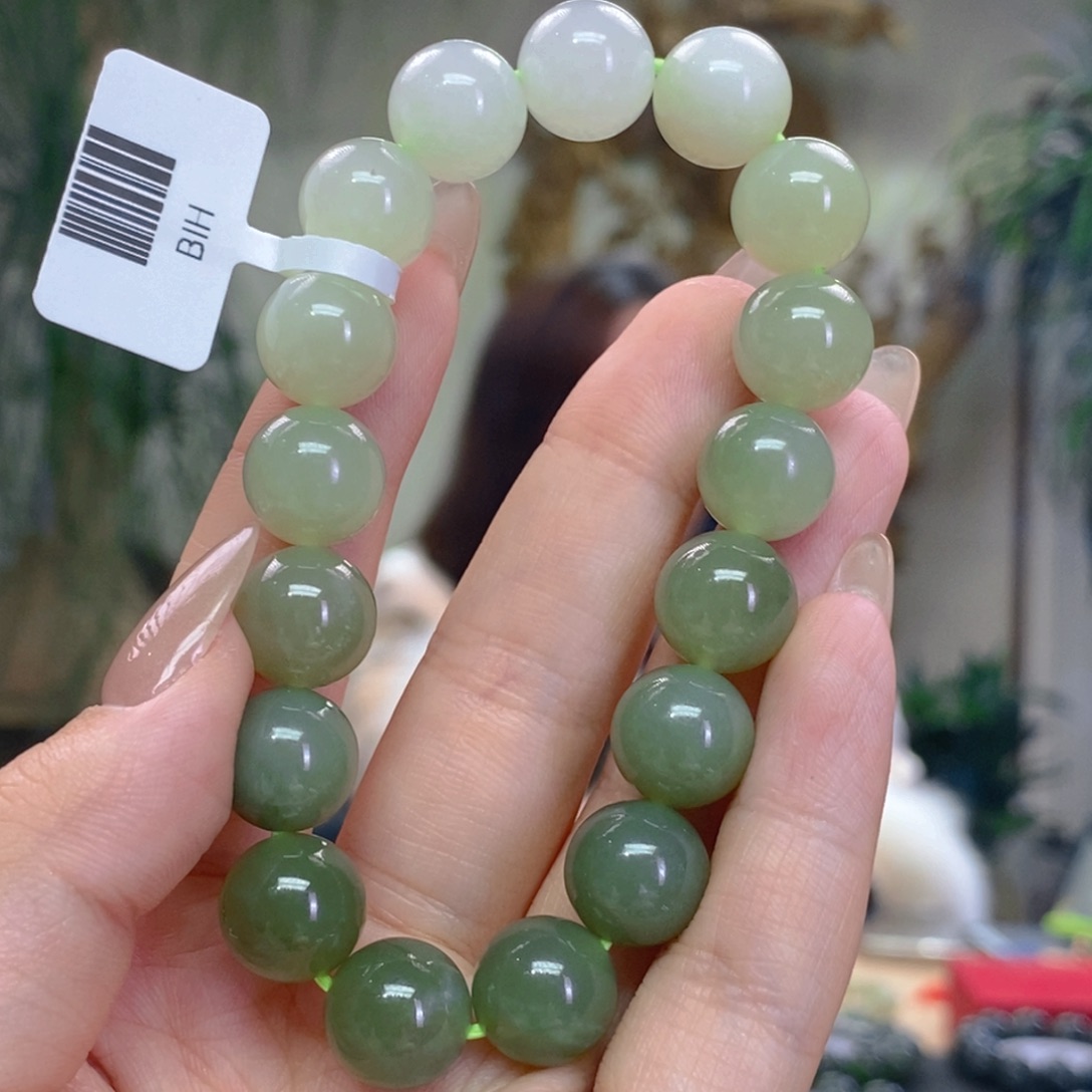 未镶嵌手串和田玉