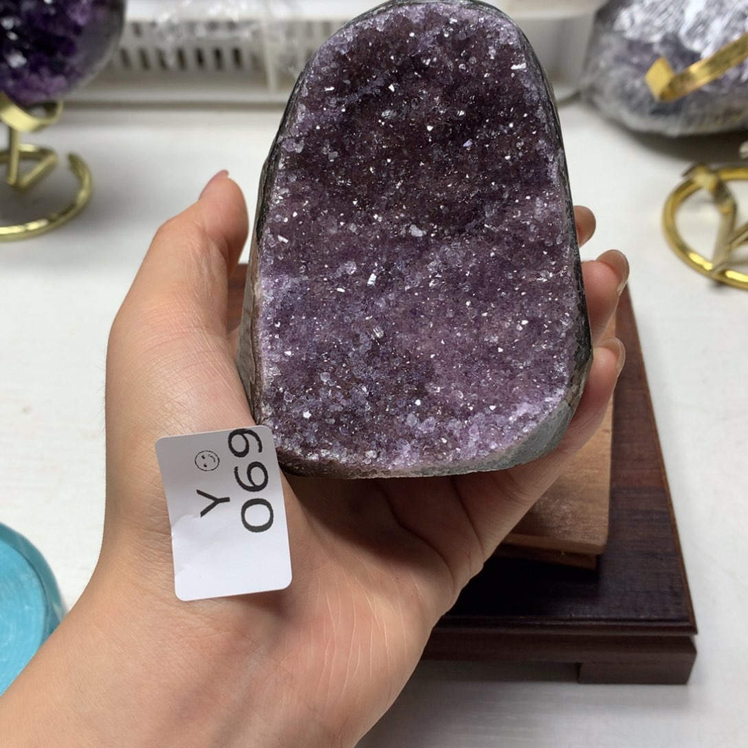 水晶摆件未镶嵌水晶