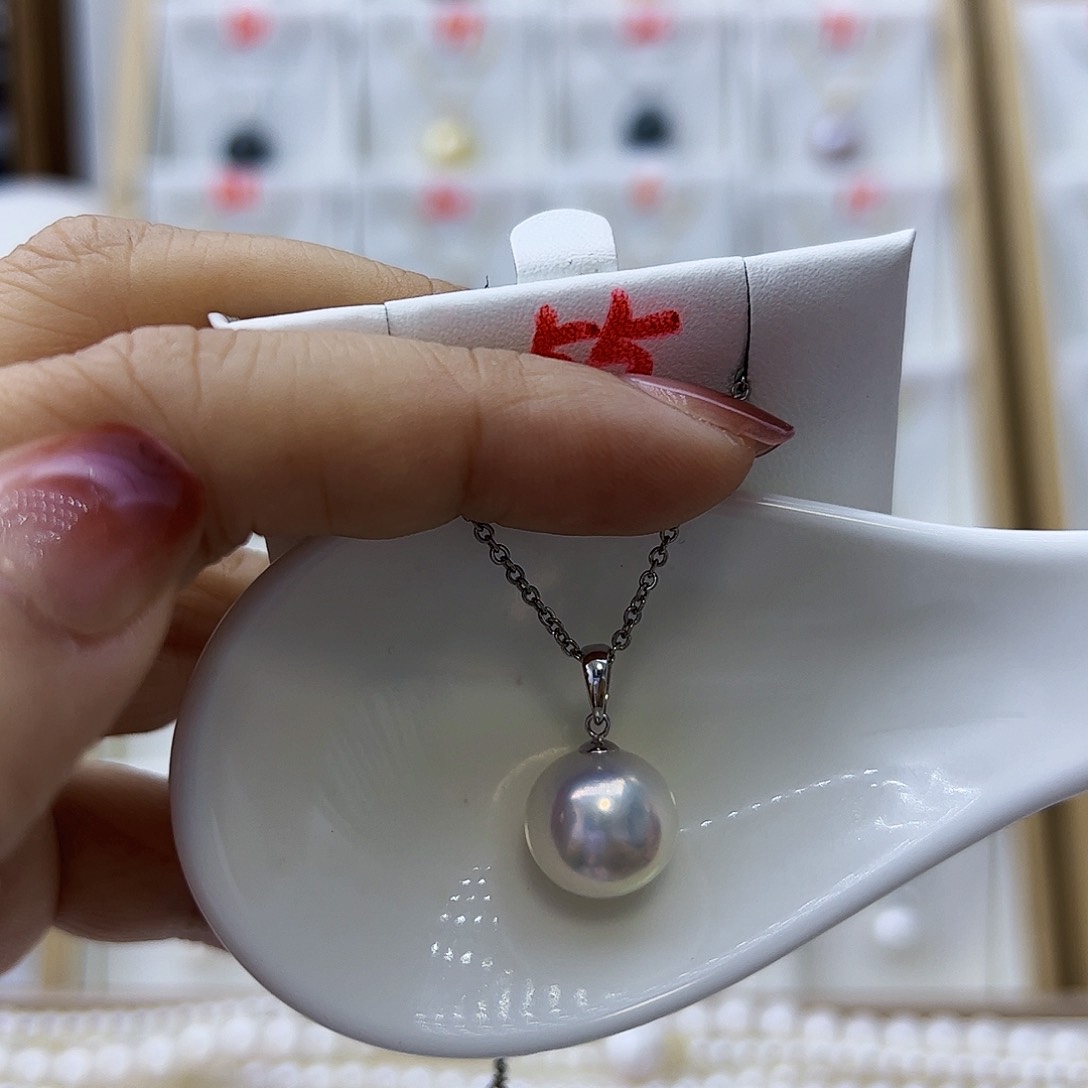 淡水珍珠吊坠(不含链)18K金镶嵌