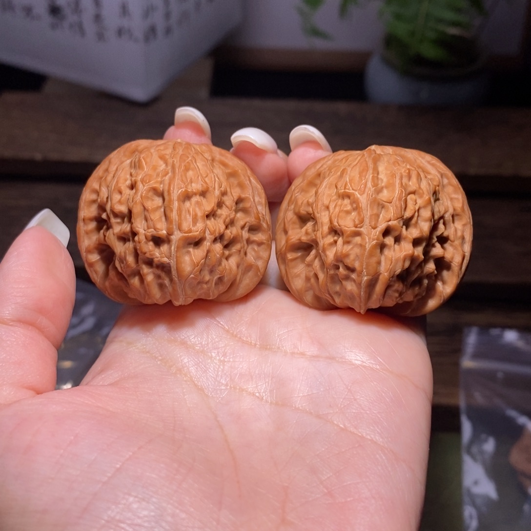不***生文玩核桃吊坠全品41.8血磨头货1903