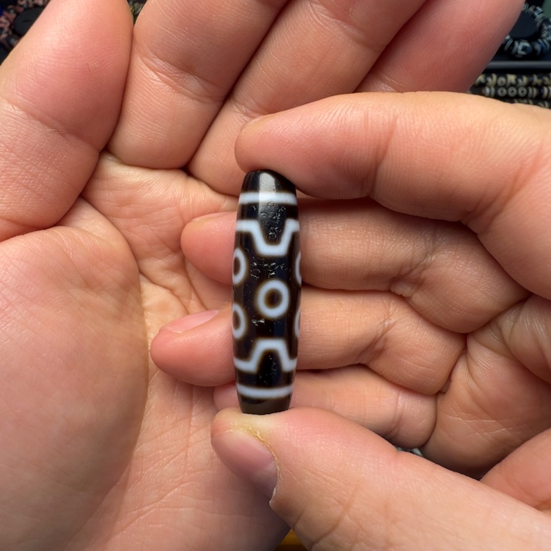 玛瑙/玉髓颈饰未镶嵌越****?