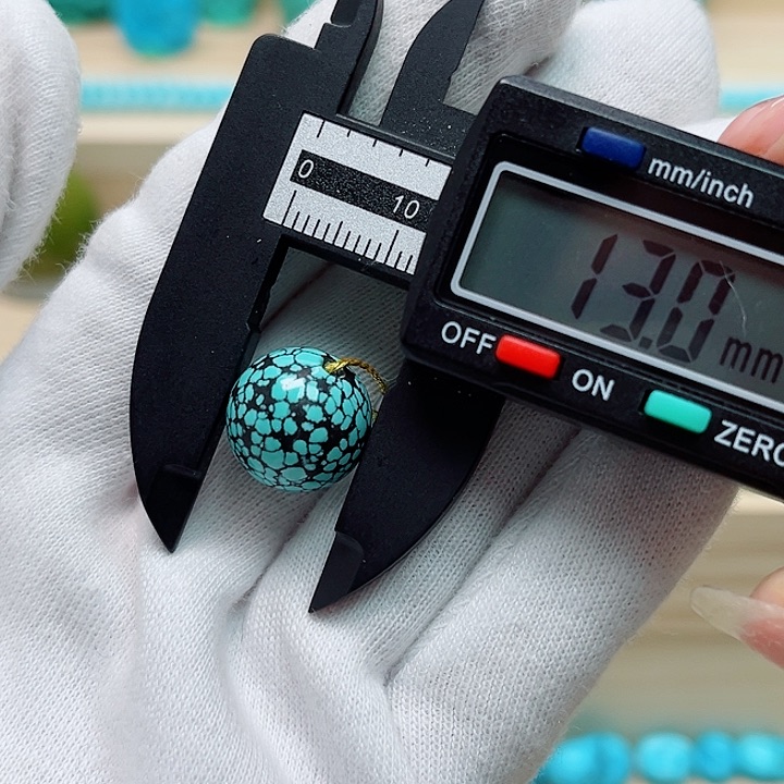 绿松石珠宝未镶嵌