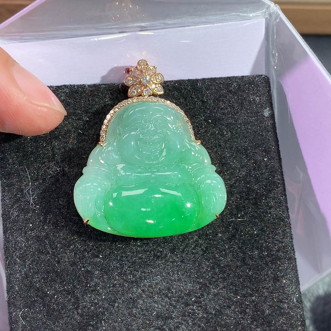 翡翠吊坠(赠链)18K金镶嵌