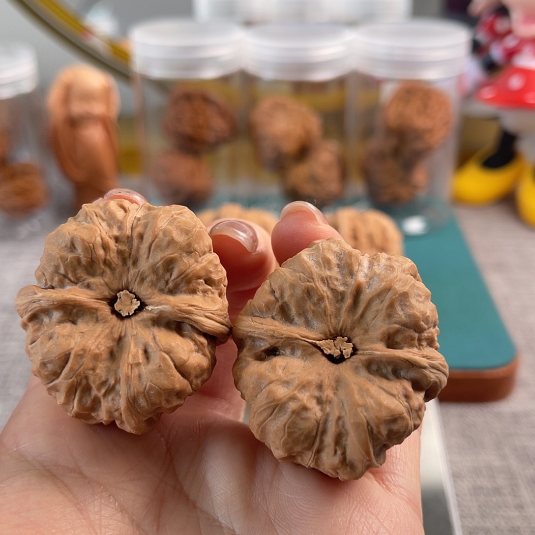 文玩核桃吊坠38蛤蟆头
