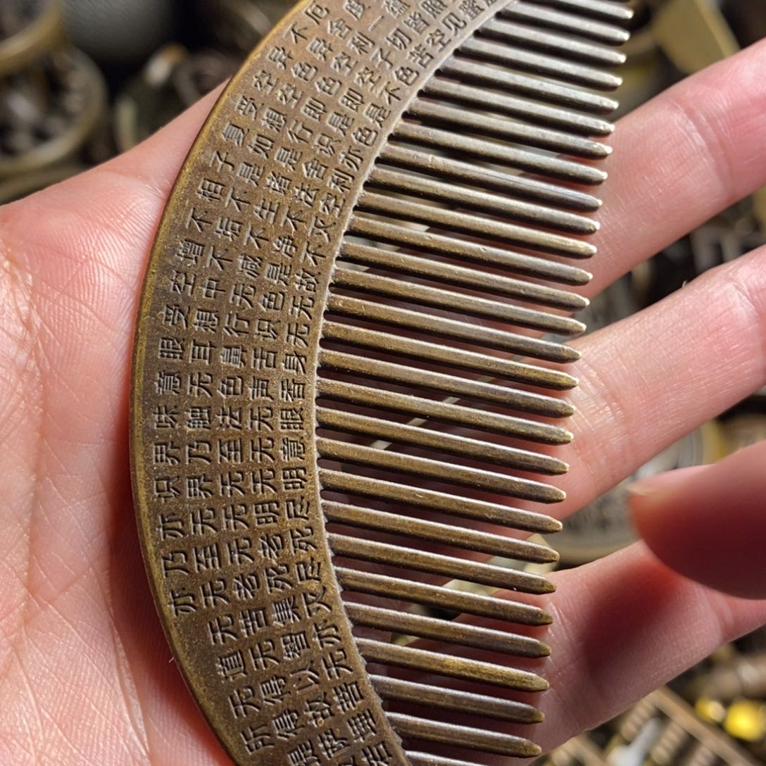 精美铜器做工精良