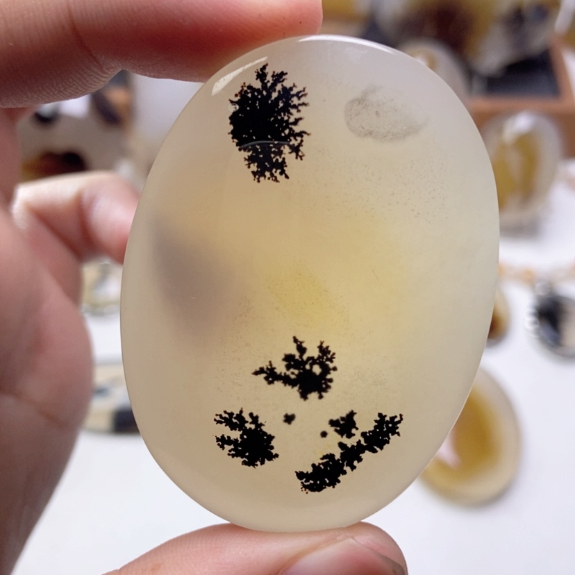 【闪购商品】玛瑙/玉髓颈饰未镶嵌