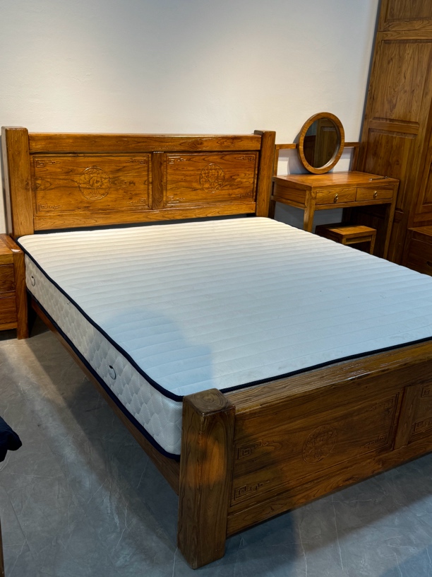 老榆木牡丹花架子双人床