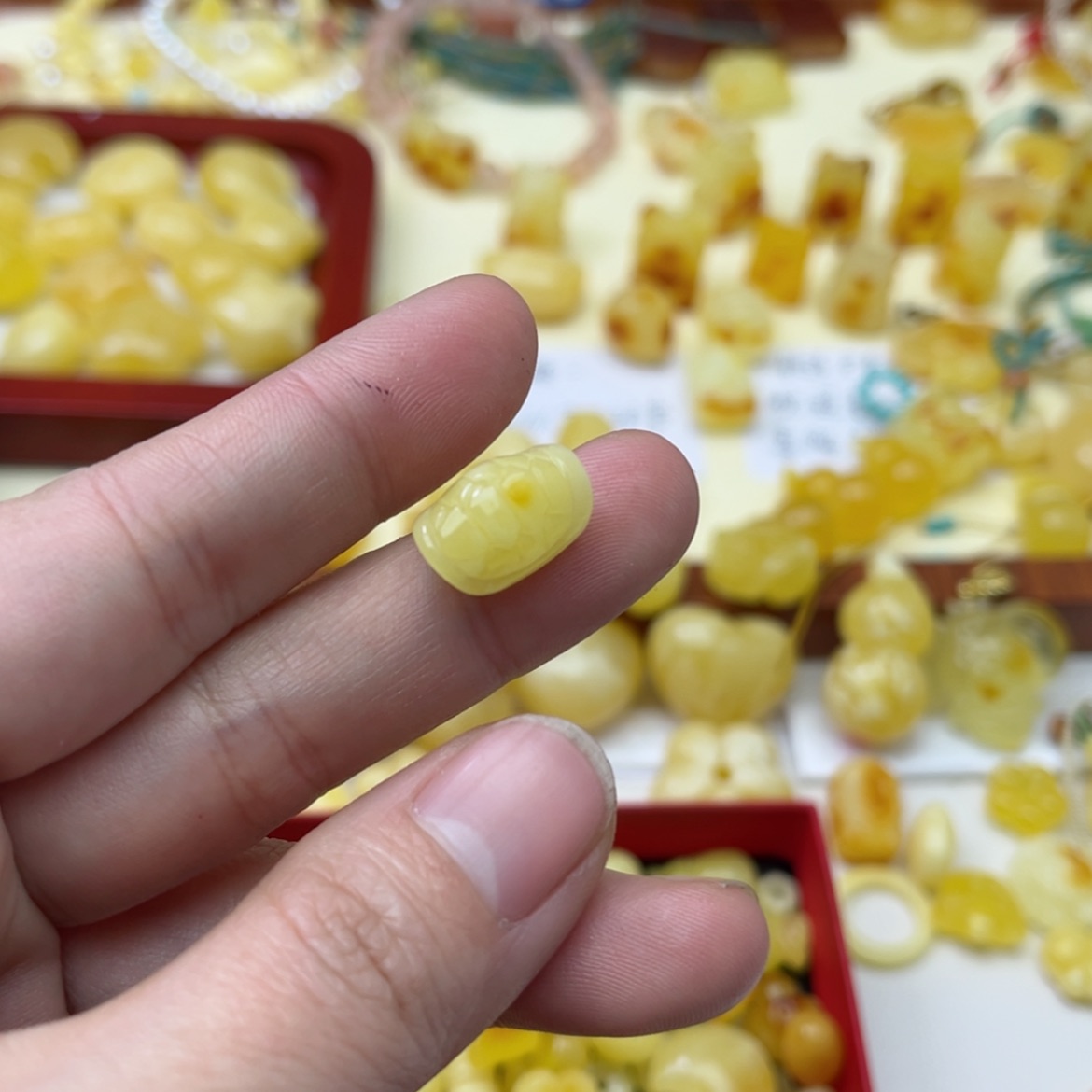 【闪购商品】蜜蜡裸石未镶嵌配饰