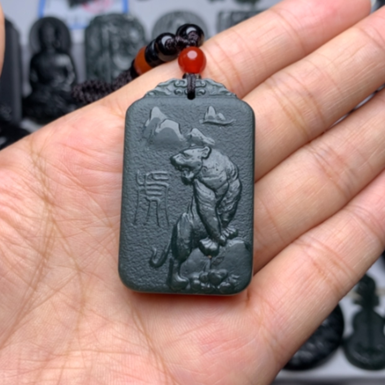 【闪购商品】和田玉未镶嵌颈饰双面雕刻