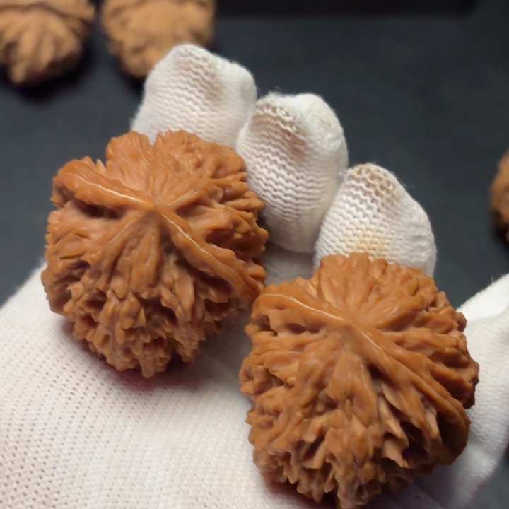 文玩核桃吊坠…****…秦岭灯笼26