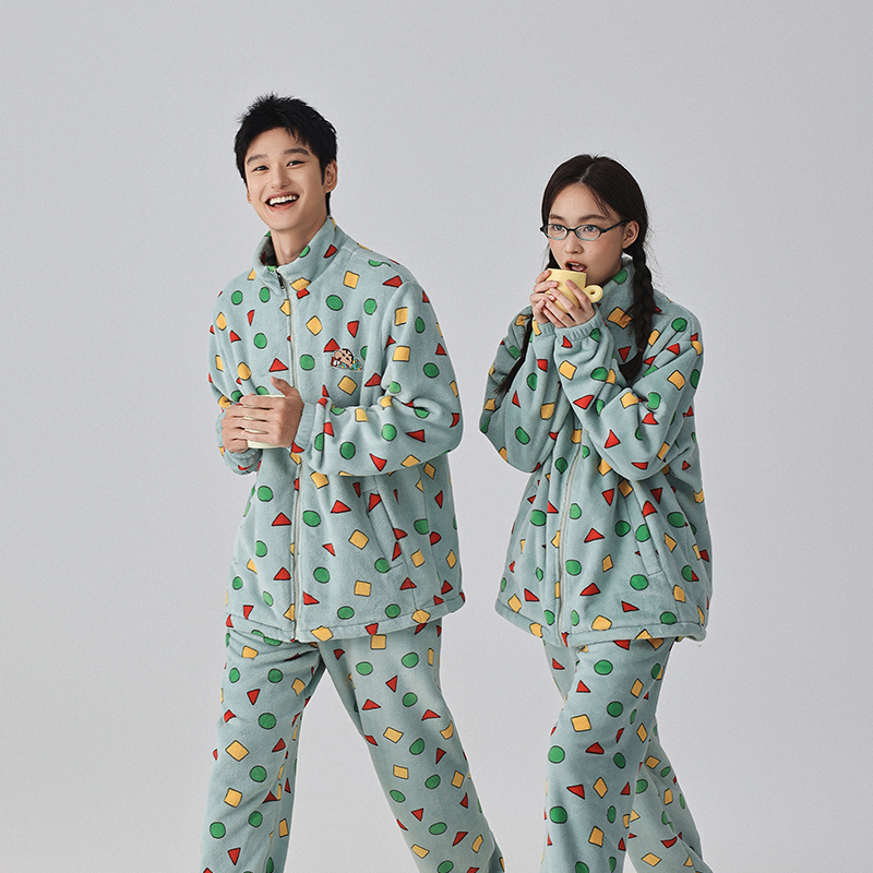 亲嘴猫偏厚冬季连帽透气长裤保暖女睡衣冬季印花秋季长袖R44781