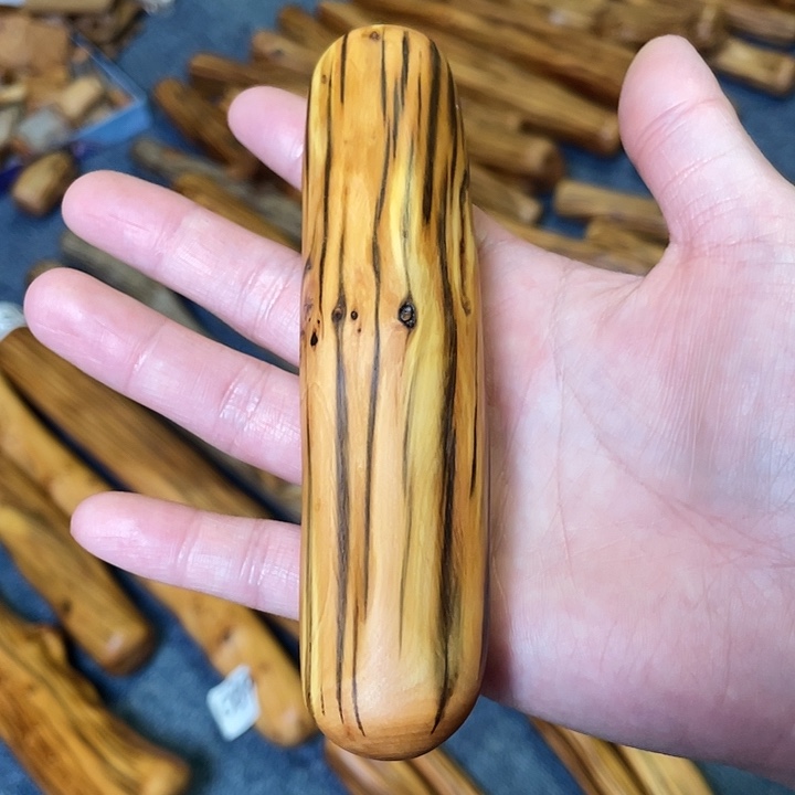 用***3大叶紫檀（黑酸枝木类）太行崖柏棍子