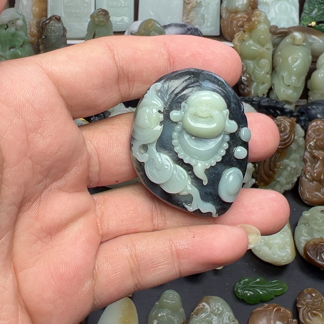 和田玉未镶嵌挂件