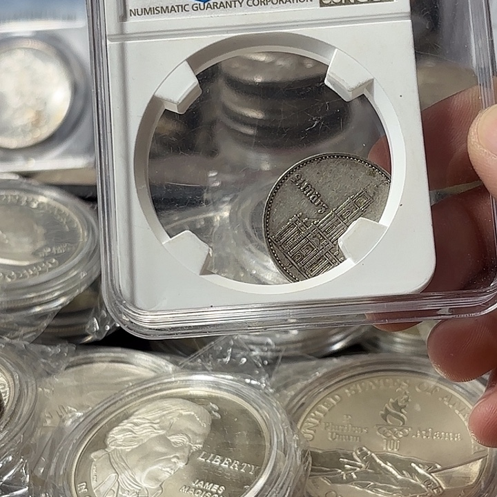 s***y普通金属币德国教堂二马克银币