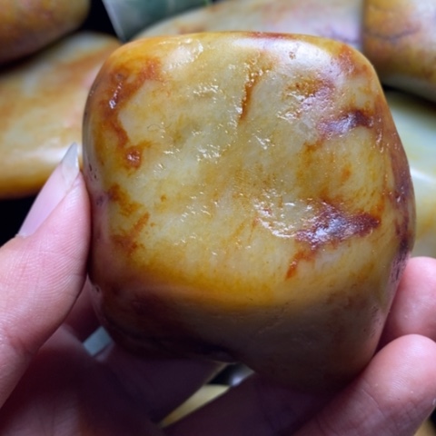 未镶嵌和田玉（糖玉）挂件