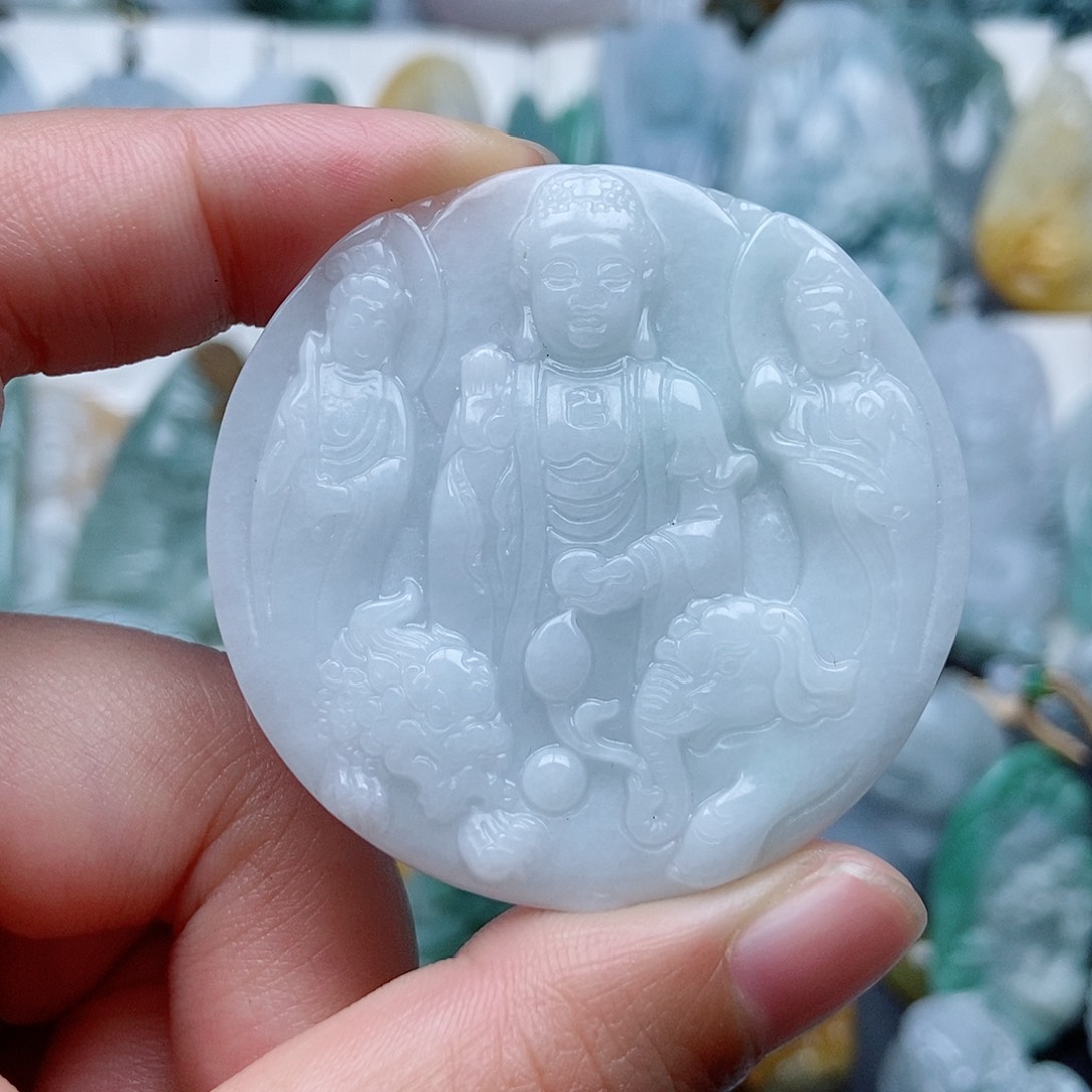 翡翠未镶嵌颈饰翡翠