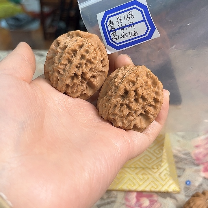 文玩核桃把件非嫁接马老四