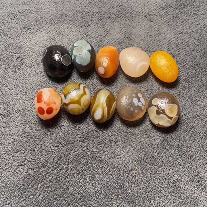 周***霖玛瑙/玉髓未镶嵌珠宝奇石